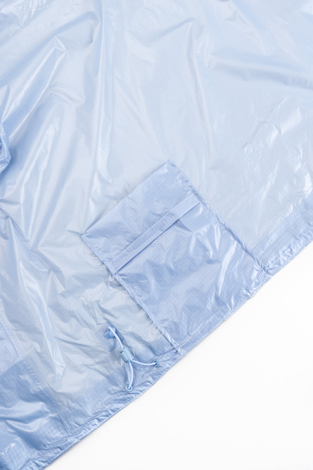 PERFORMANCE PACKABLE JACKET